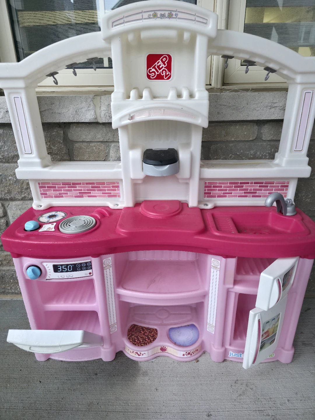 USED - Step2 Just Like Home Play Kitchen - Pink