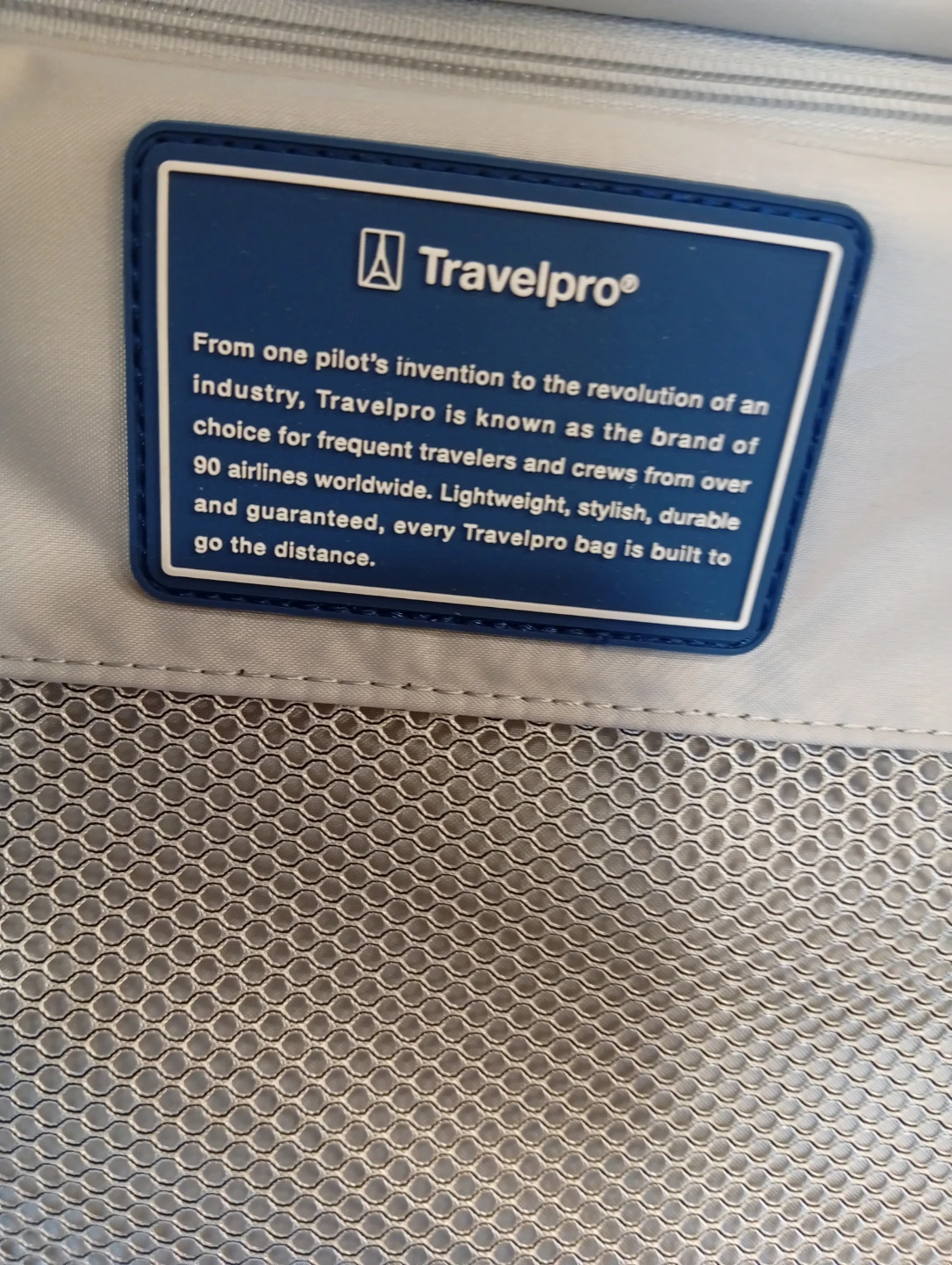 Travelpro Navy Blue Suitcase - photo 3