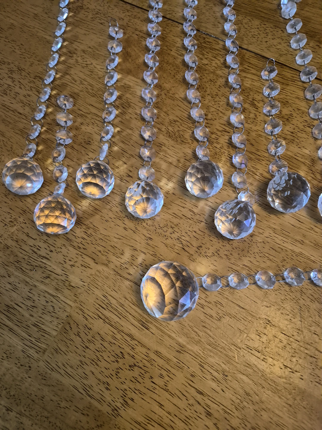 Misc. Lot of 13... 1 1/2" and 1 .. 2"  Crystal Glass Pendants.. - photo 2