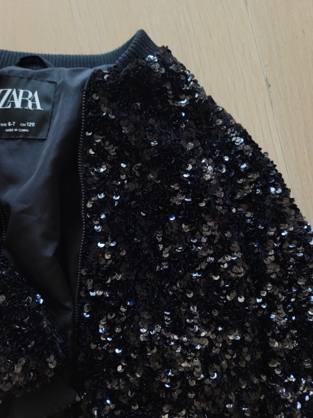 Zara Black Sequin Bomber Jacket Size 6-7 - photo 2