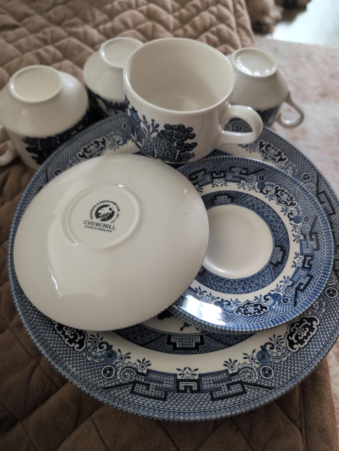 Churchill Blue Willow Teacup and Saucer Set