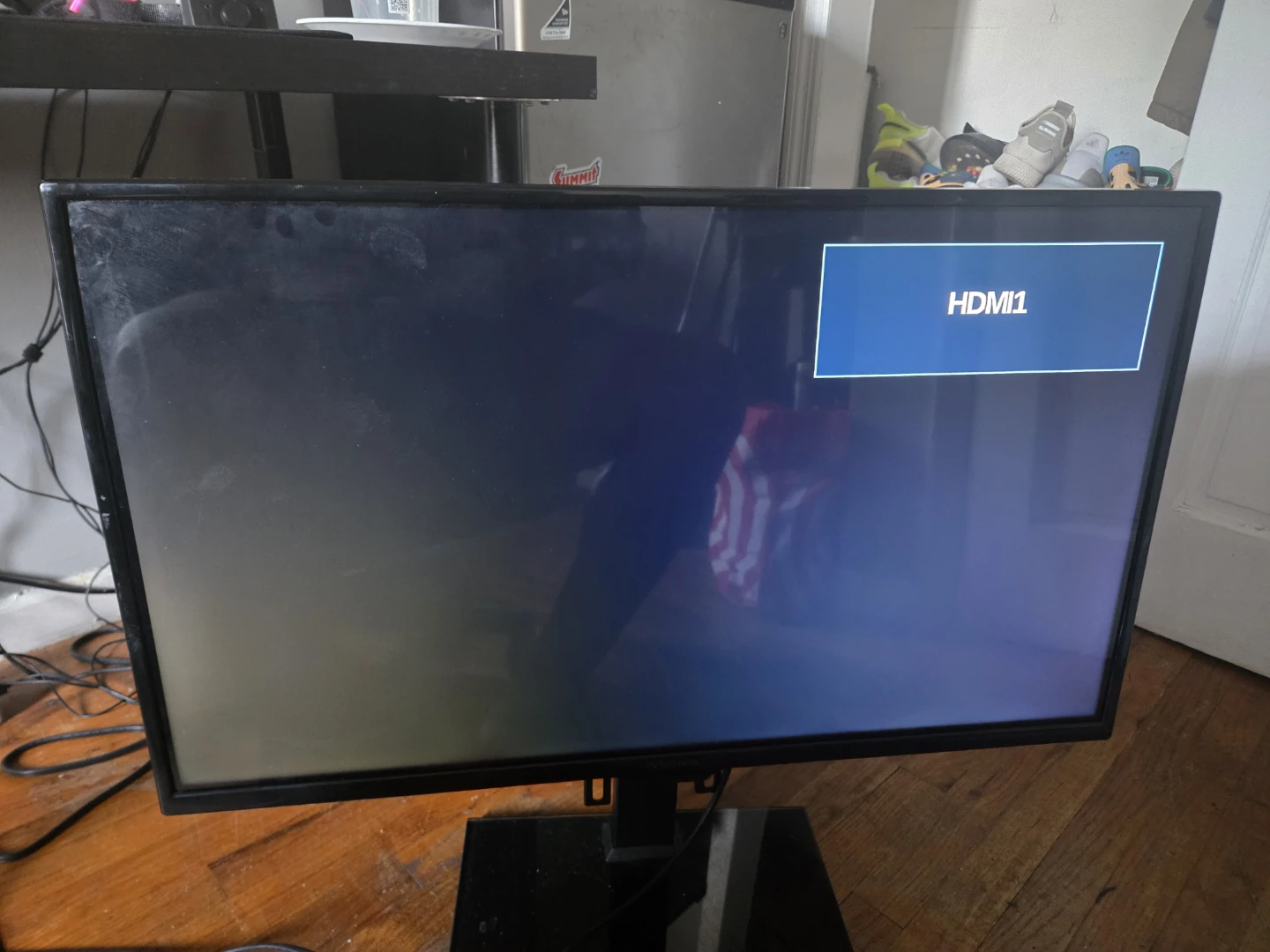INSIGNIA 32inch TV - photo 4