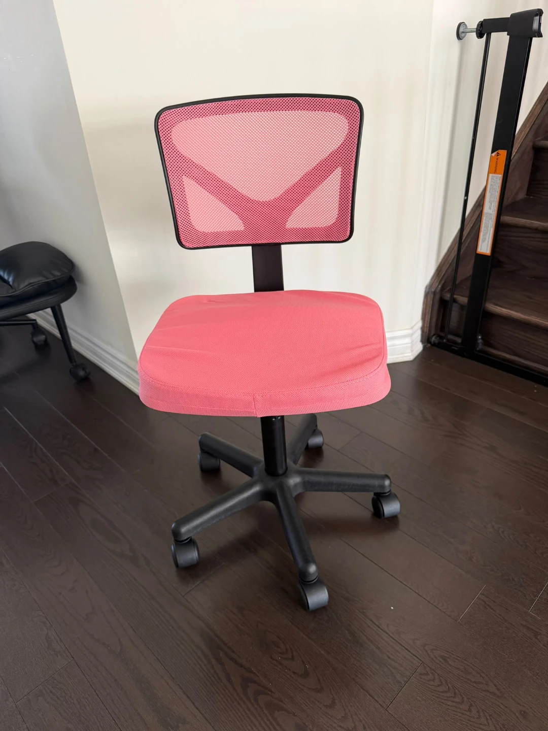 Pink Mesh Office Chair