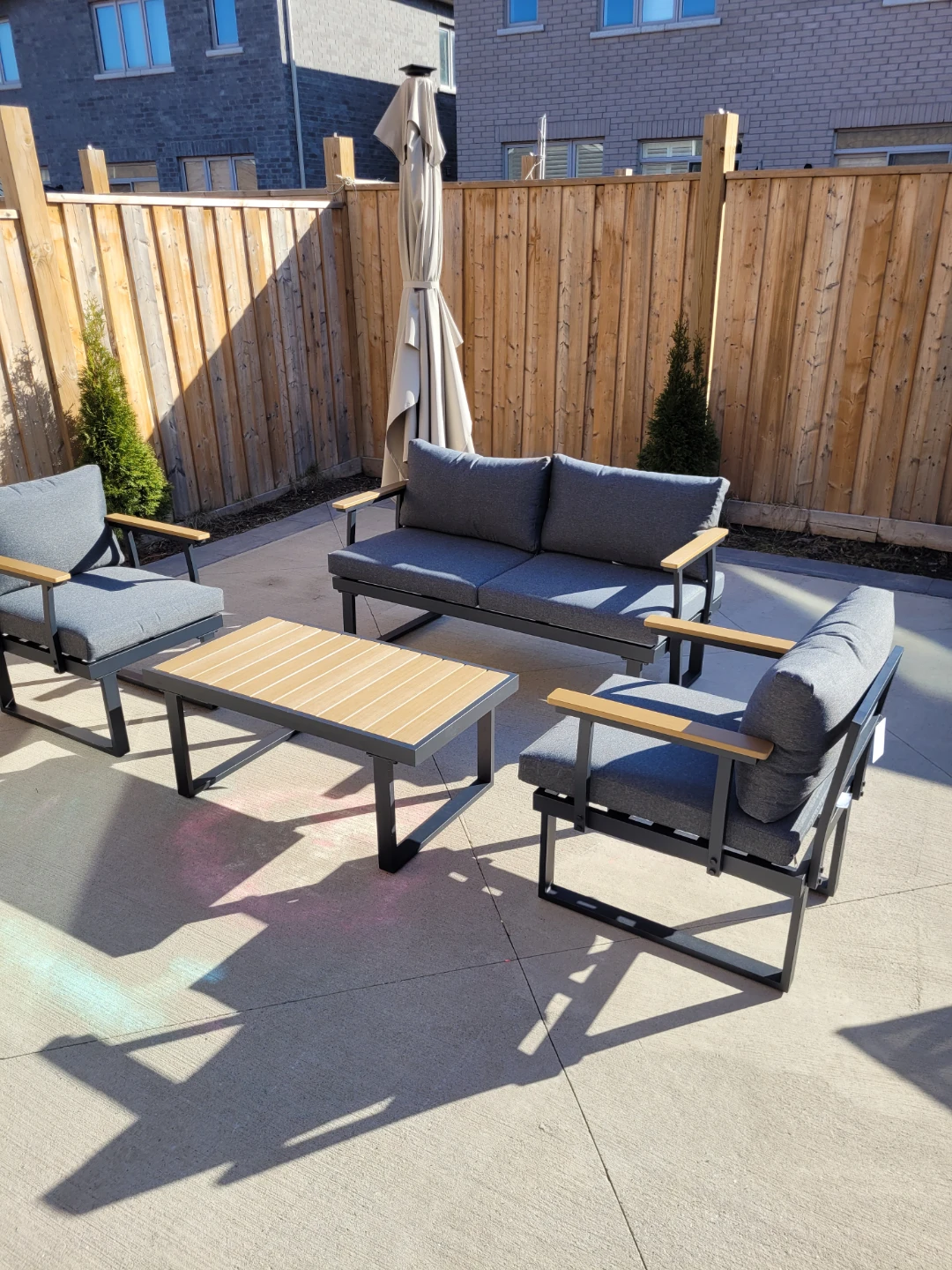 4-Piece Patio Furniture Set with Coffee Table