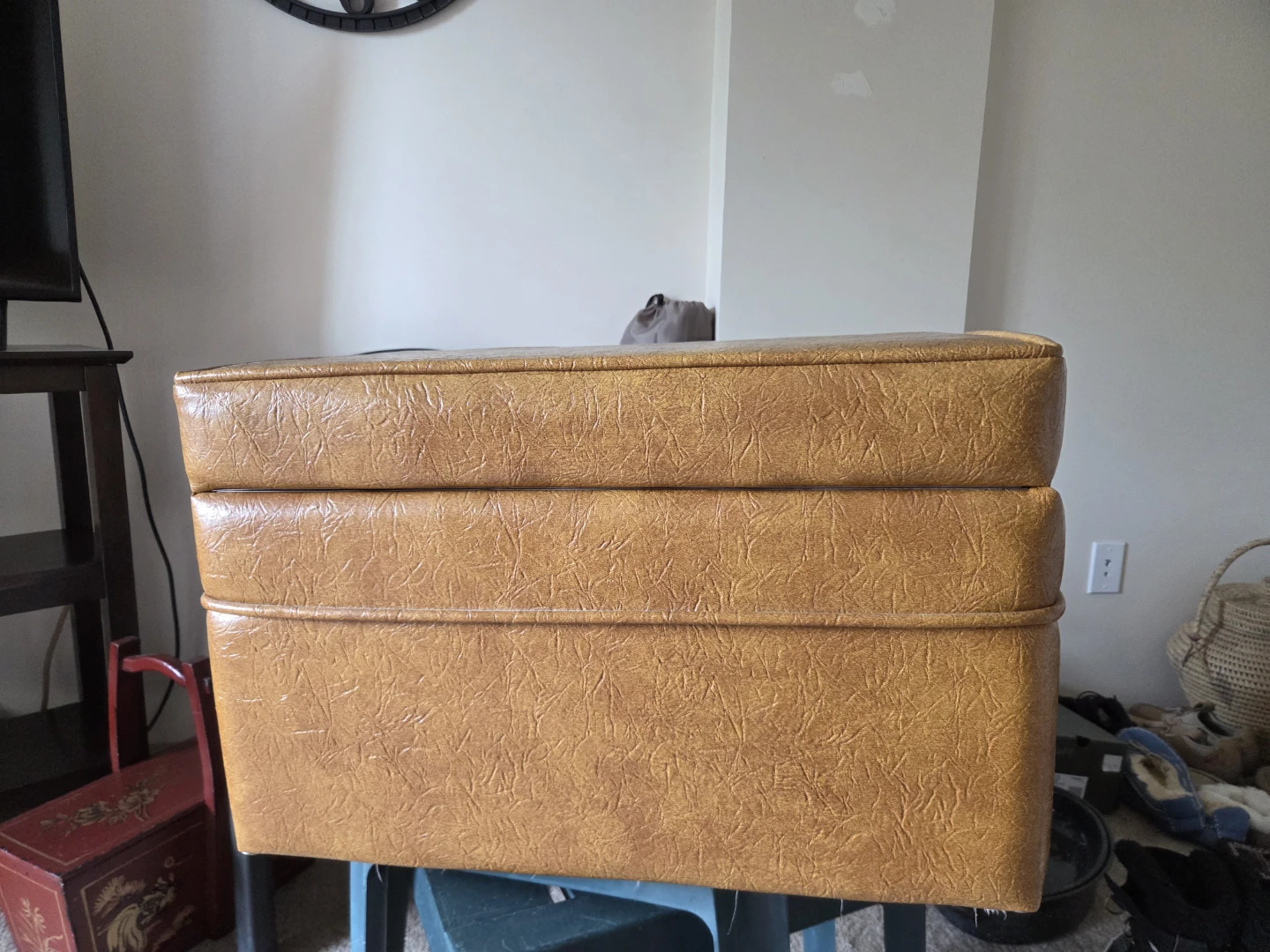 Vintage Storage Ottoman Trunk