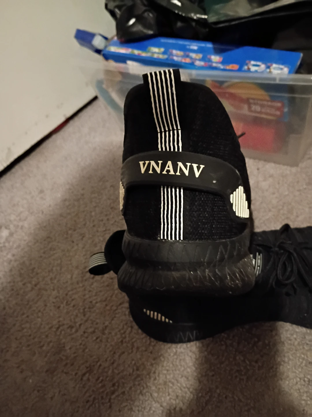 Men's size 18 running shoes - photo 4
