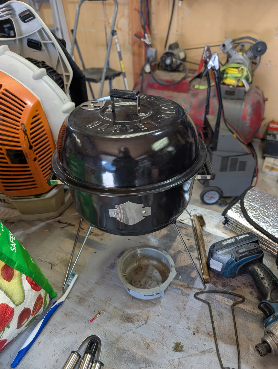 Harley-Davidson Portable Charcoal Grill - photo 2