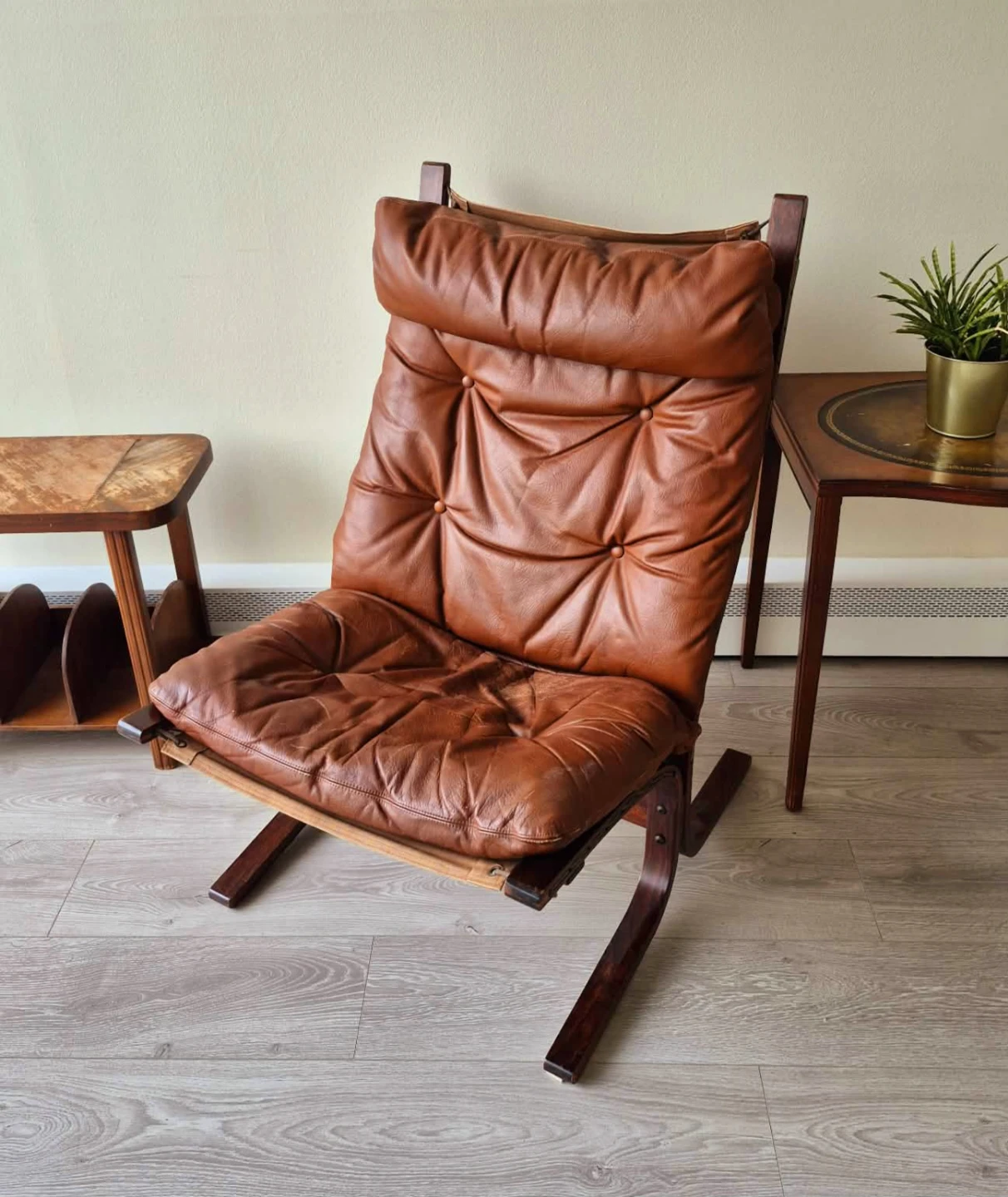 MCM Westnofa Designer Bentwood Lounge Chair With Orange Leather - photo 4