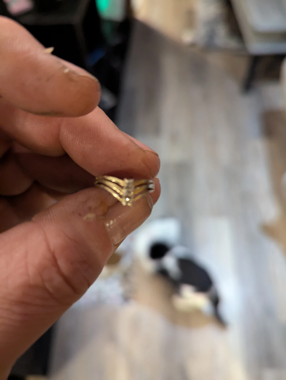 Gold Tone Ring with Diamonds - photo 2