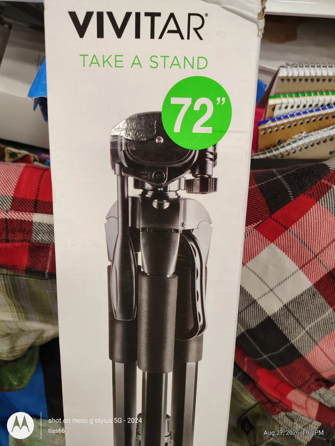 Vivitar Photo/Video Tripod - 72 Inch Height - photo 3