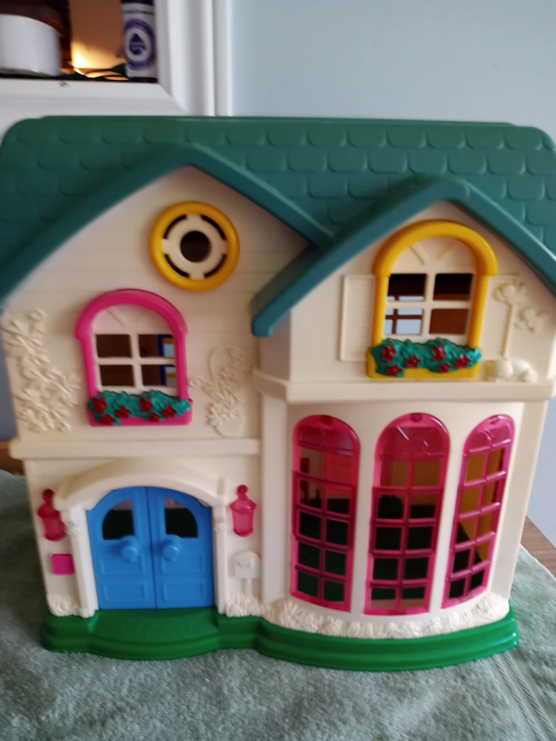 Little People House and Furniture Set