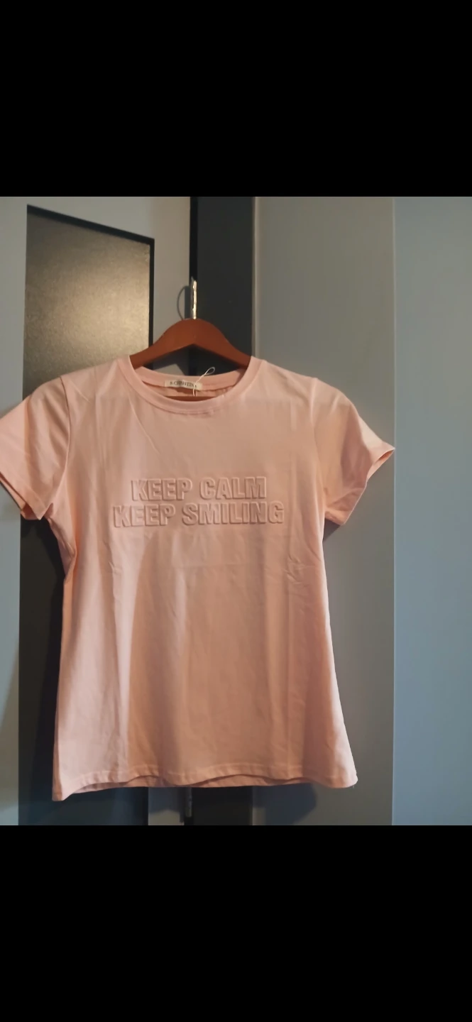 Pink T-Shirt Keep Calm Keep Smiling