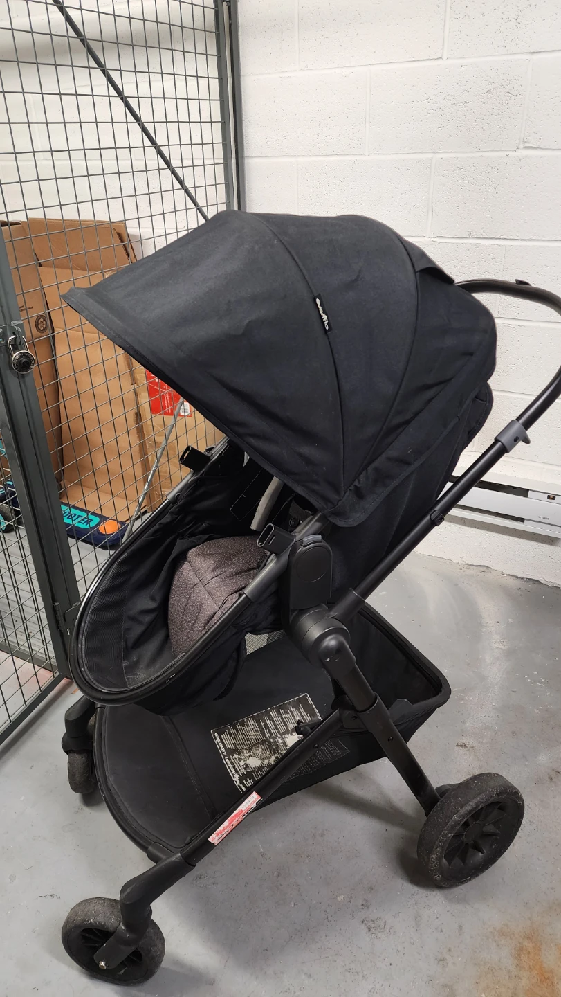 Evenflo Pivot Stroller