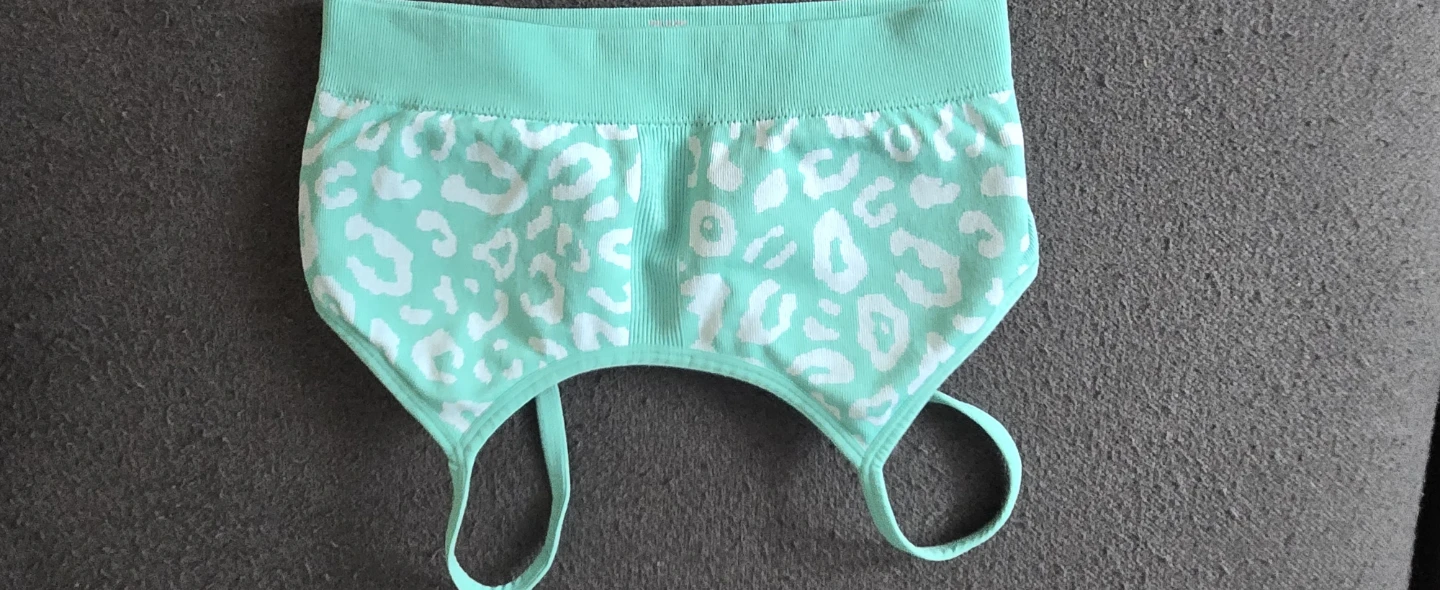 Kids Mint Leopard Print Sports Bra and Leggings Set - Size M