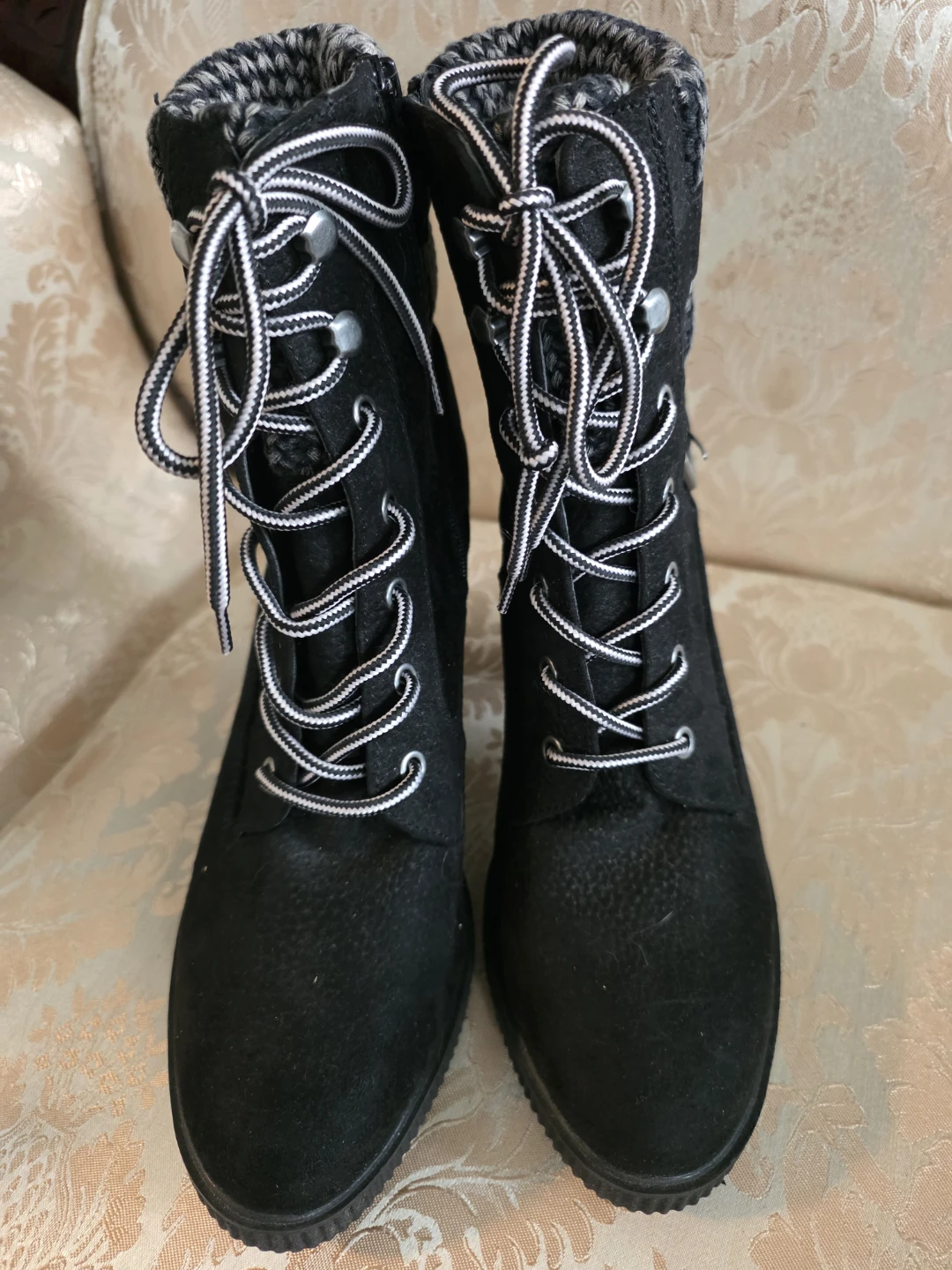 Black Lace-Up Heeled Boots with Knit Collar - photo 2