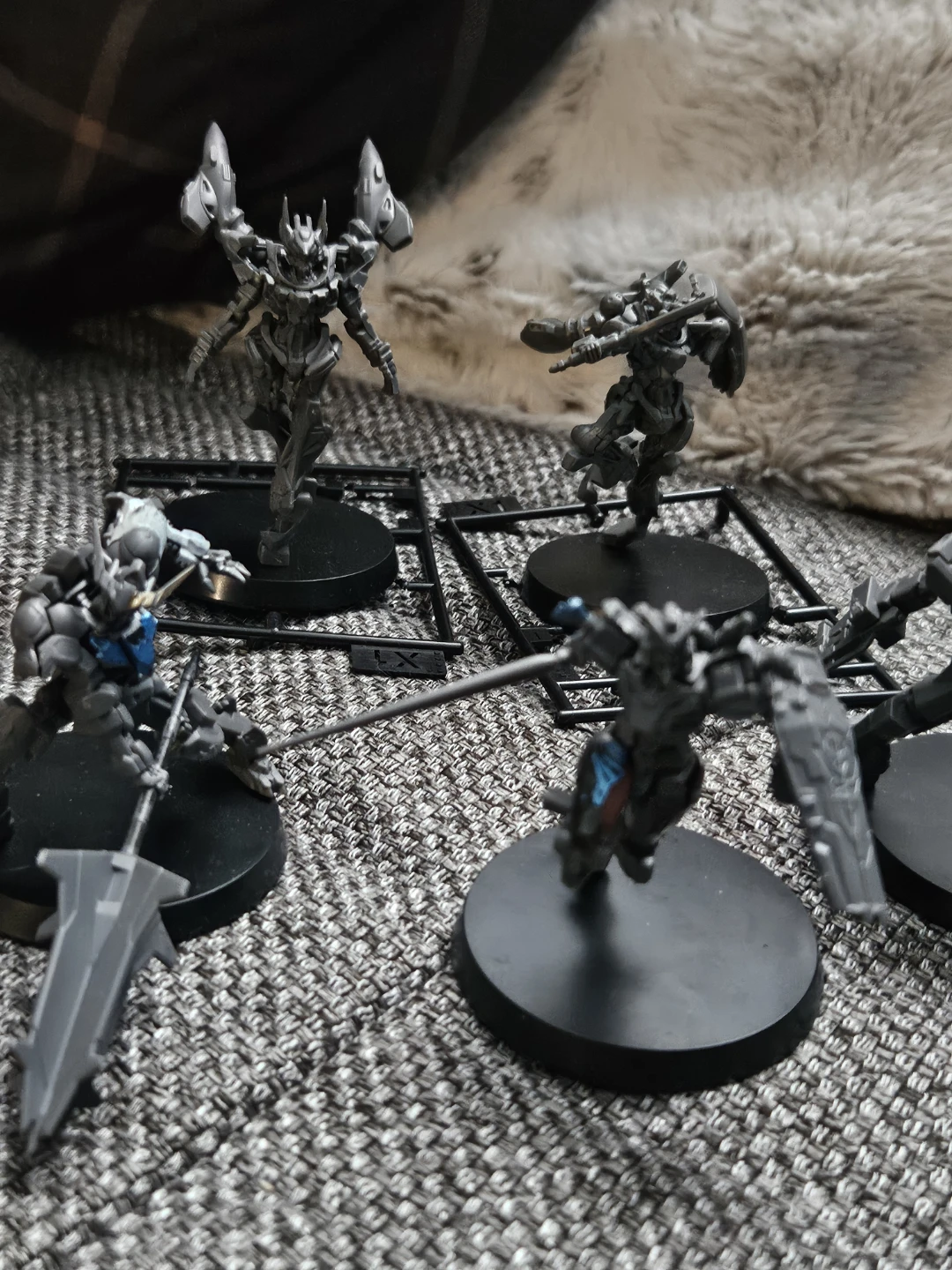Gundam assembled minis lot for $5 - photo 2