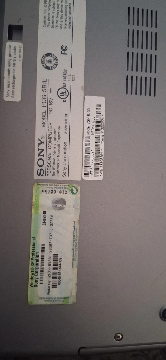 Sony VAIO PCG-5B1L Laptop