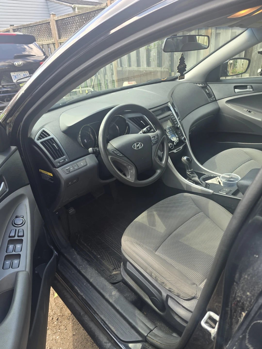2013 Hyundai Sonata Sedan - photo 3