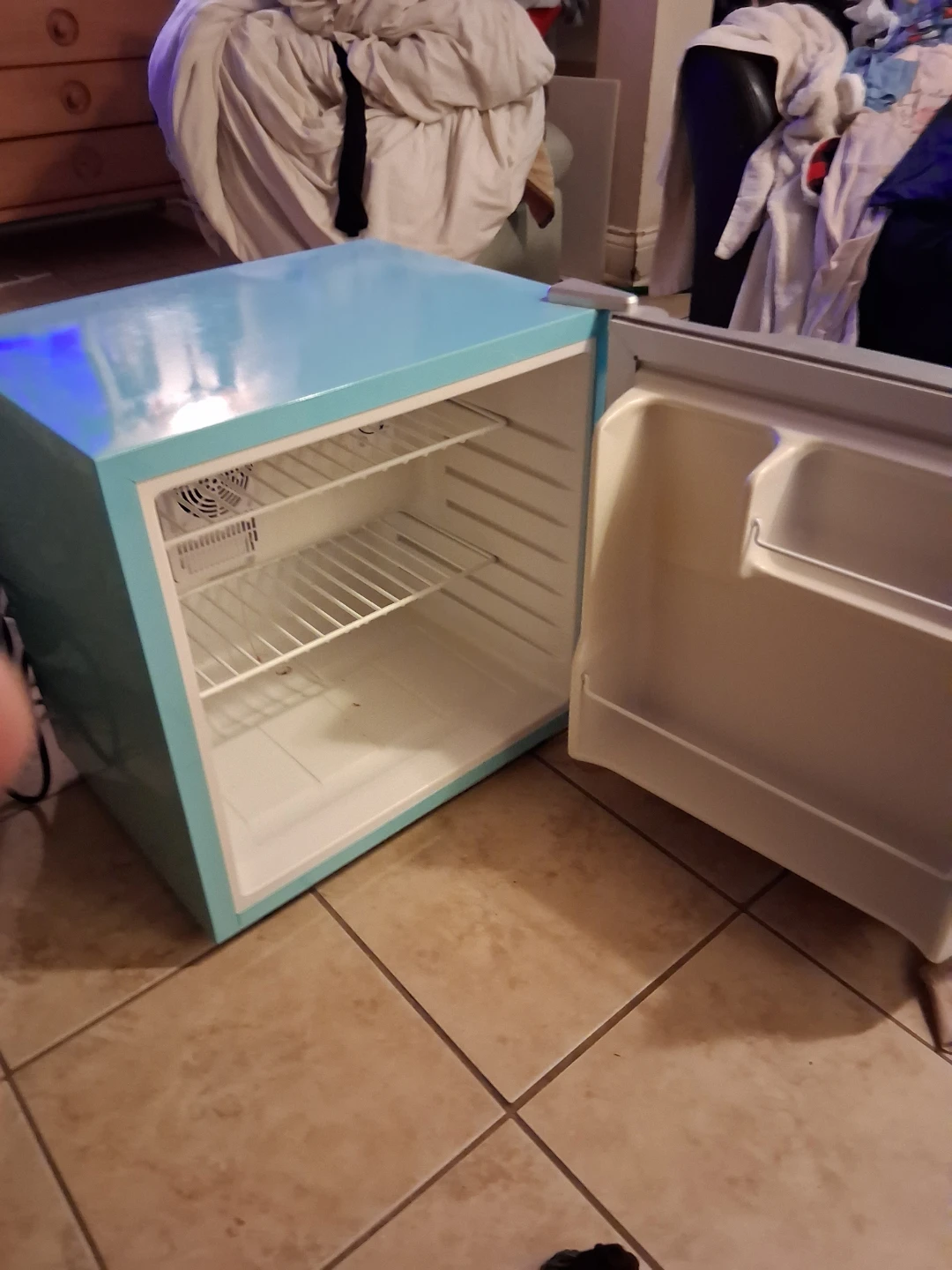 Aqua Mini Fridge