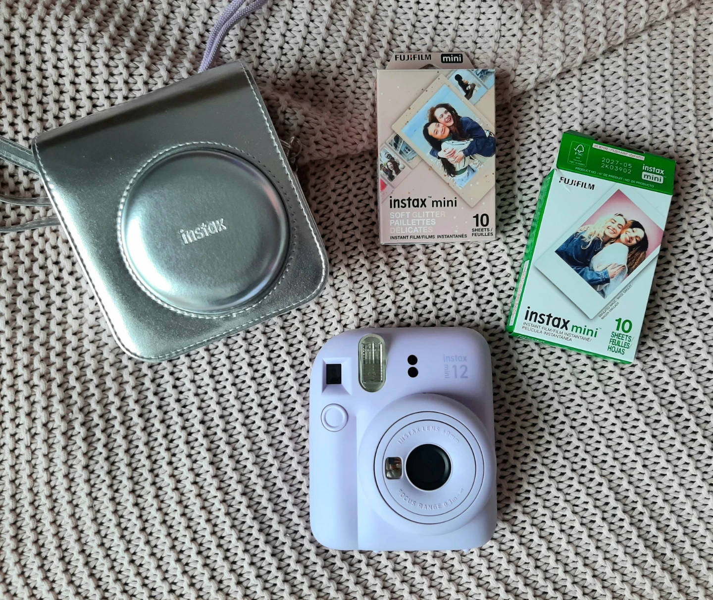 Fujifilm Instax Mini 12 Instant Camera Gift Set with Case & Film