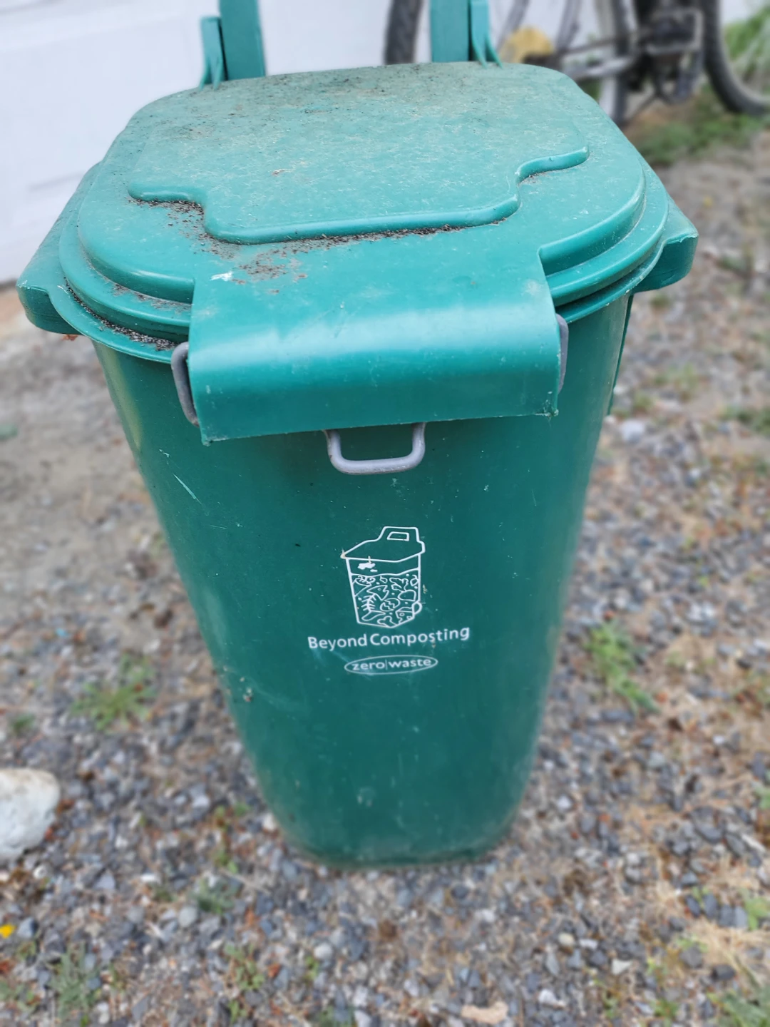 Container - photo 3