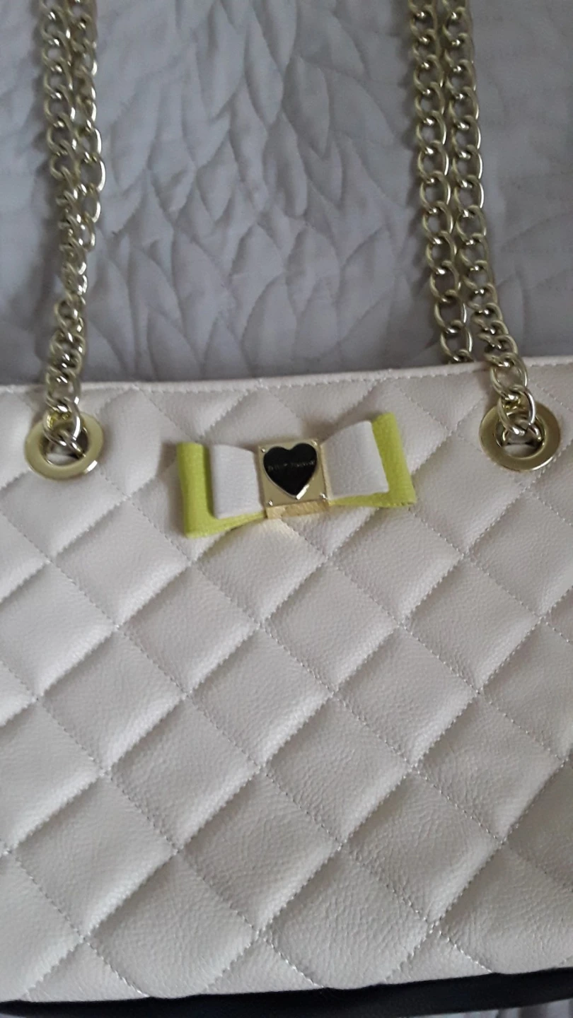 Betsey Johnson Quilted Bow Handbag - photo 2