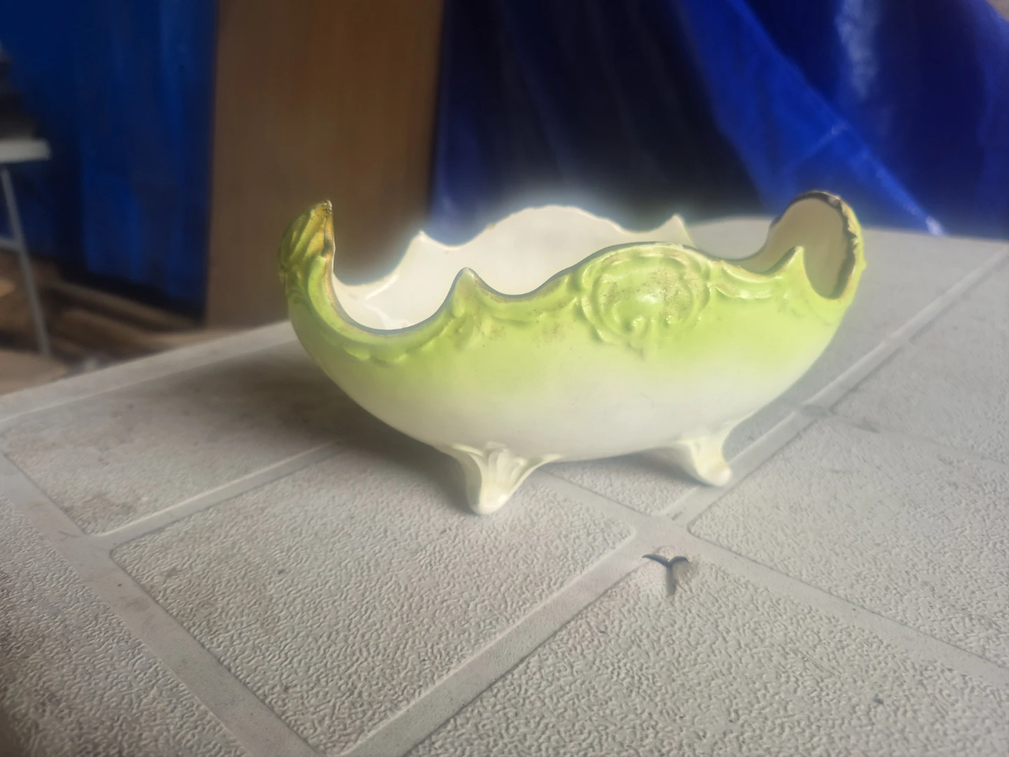 Footed green ceramic decorative bowl - photo 2