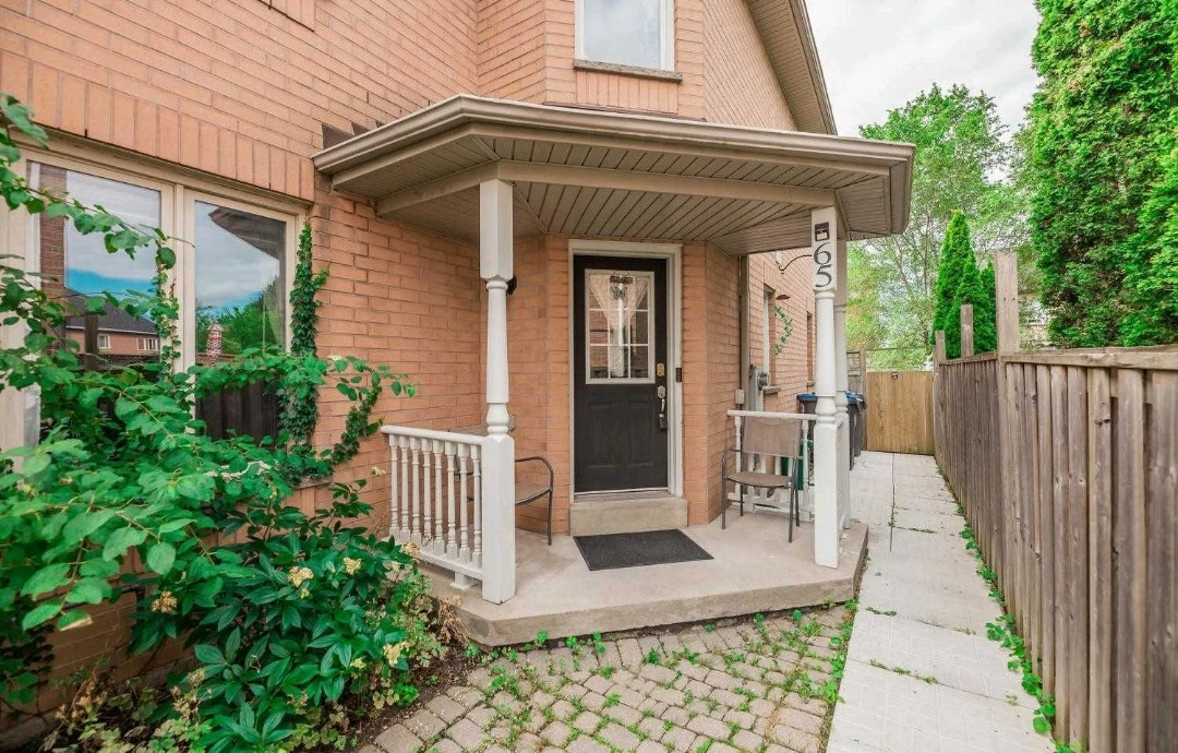 Townhouse For rent - photo 2