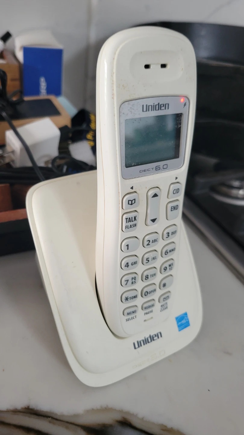 Uniden DECT 6.0 Cordless Phone
