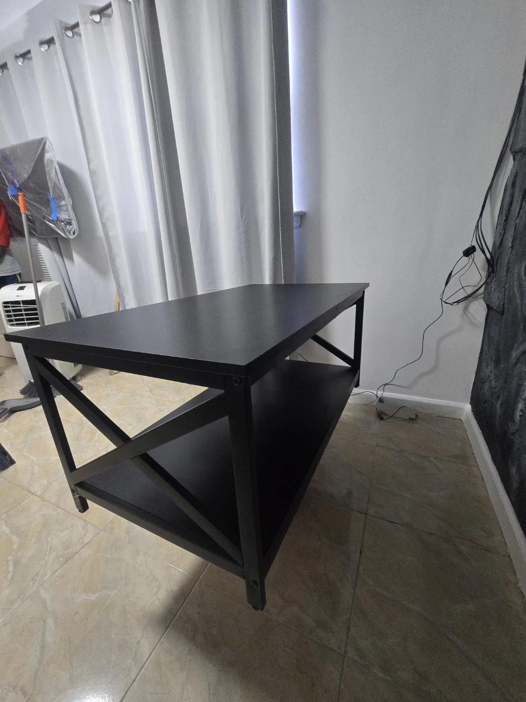 living room coffee table, - photo 2