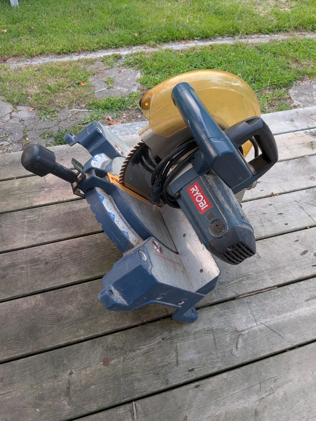 Ryobi Sliding Compound Miter Saw