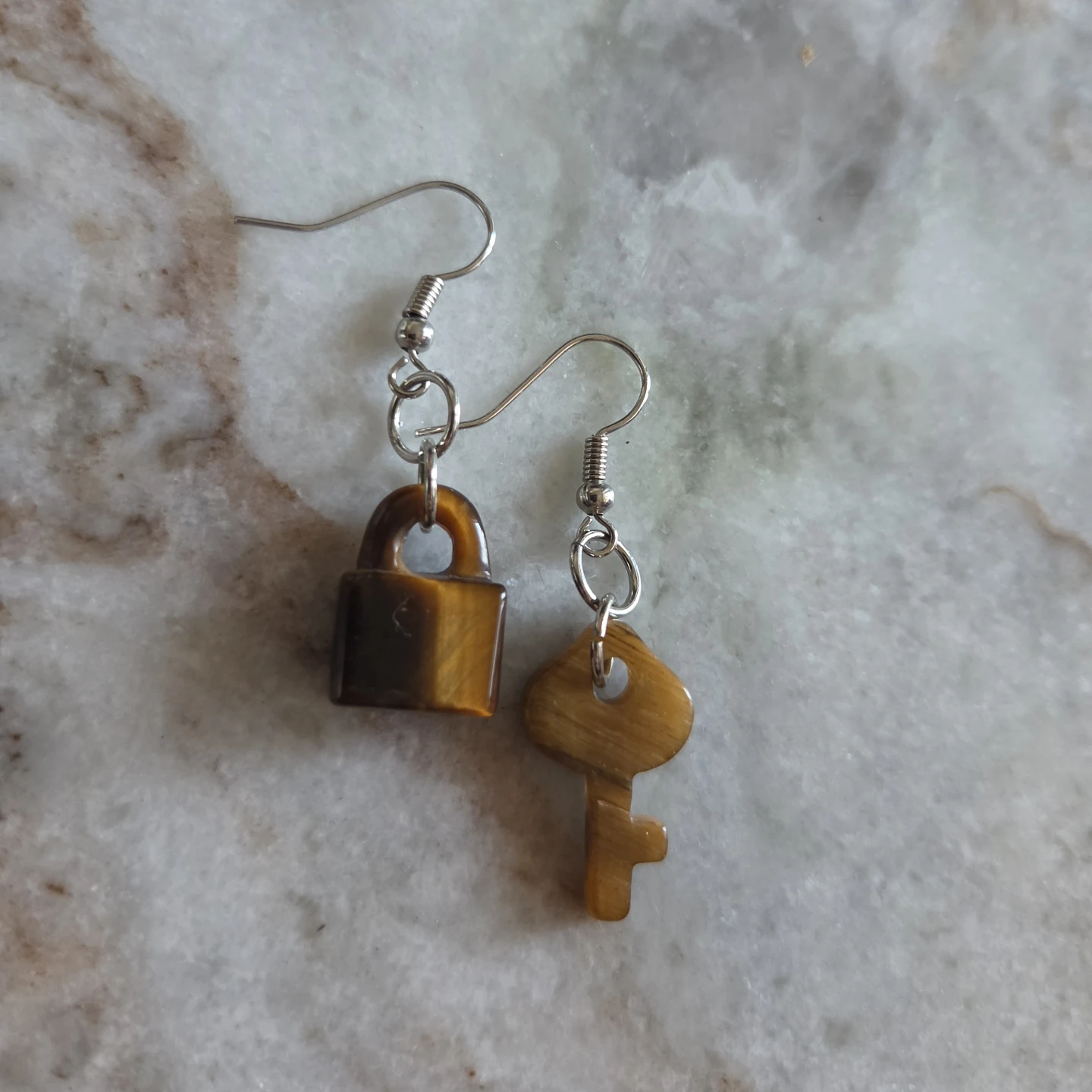 NEW Tiger Eye Lock and Key Dangle Earrings - photo 2
