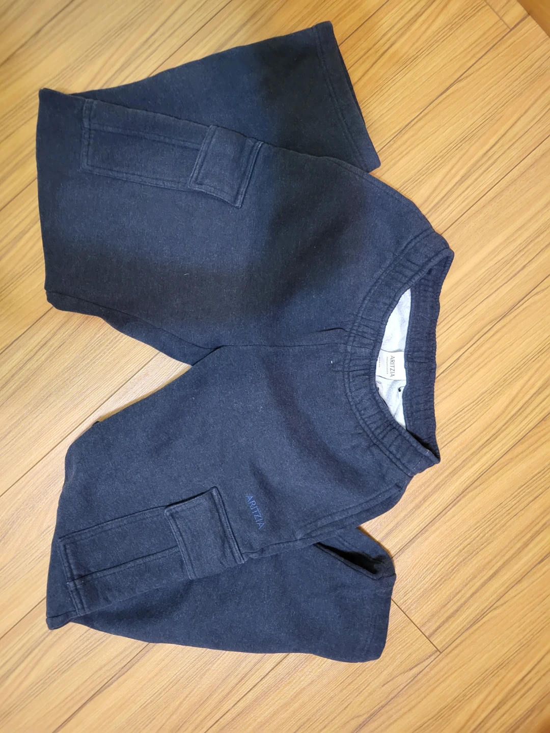 Aritzia Navy Cargo Sweatpants and Perfect Fit Sweatfleece Hoodie - photo 2