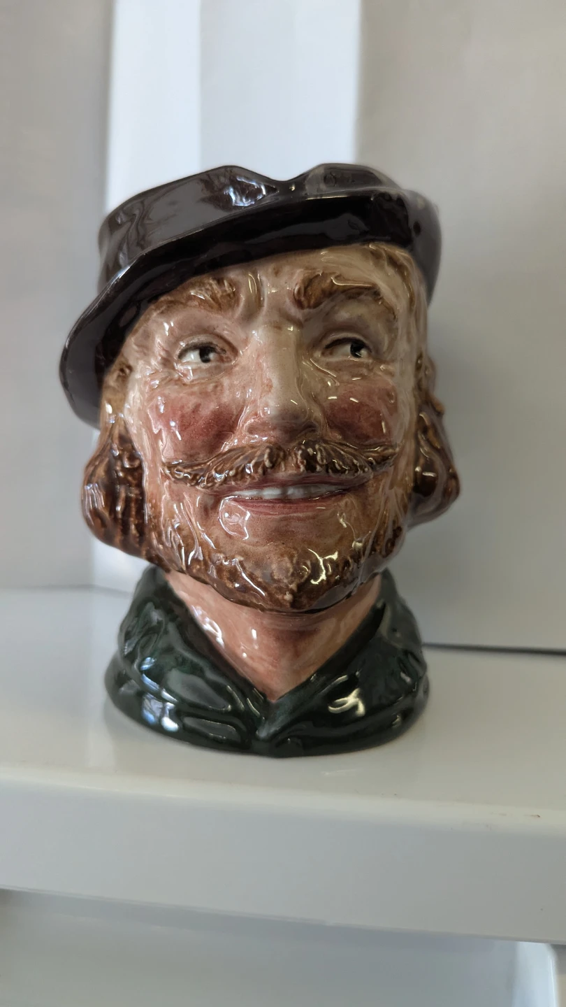 Toby Character Jugs - Set of 3 - photo 2