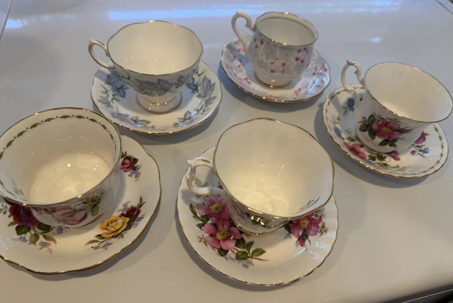 Royal Albert Bone China Teacups and Saucers Set