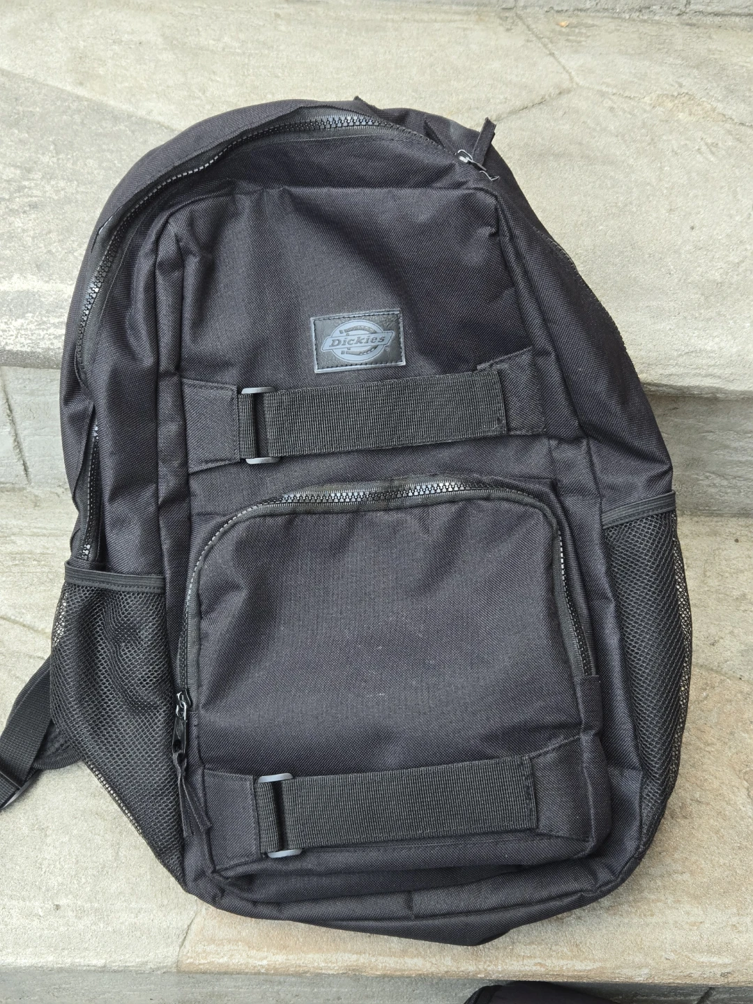 Dickies skateboard backpack