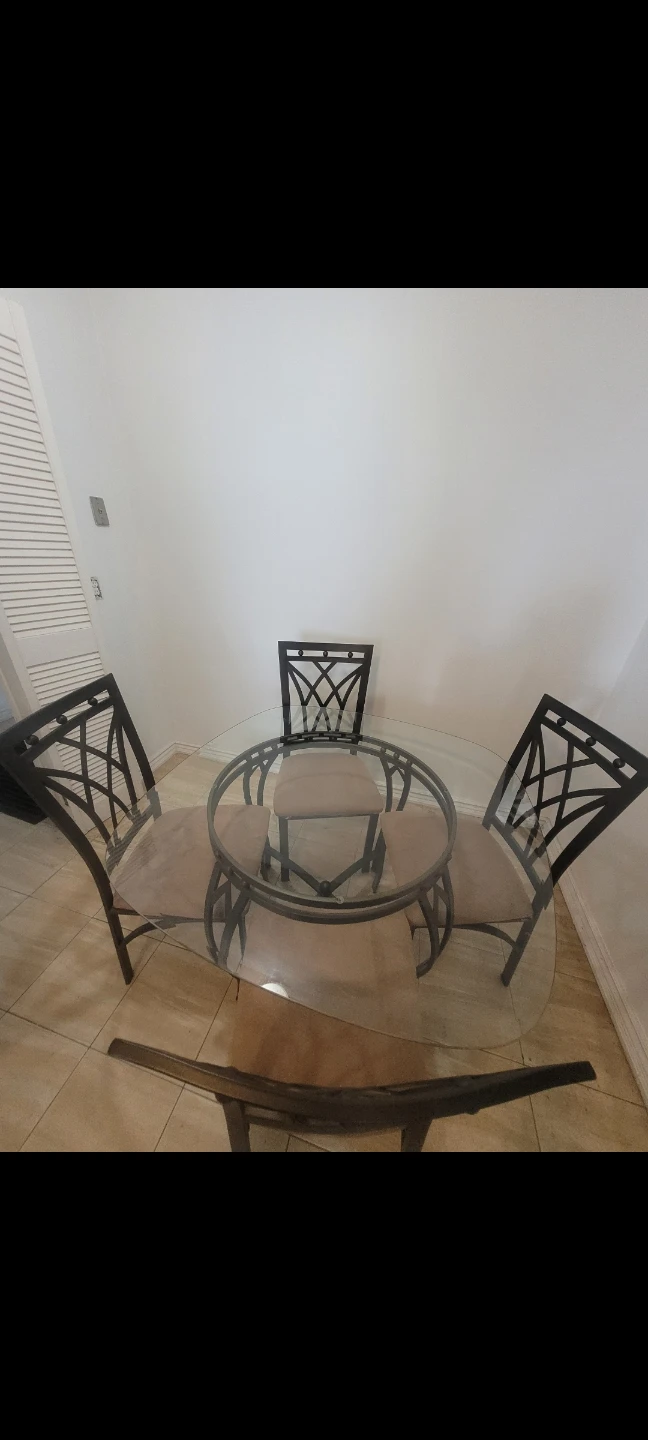 4 Seat Dining Set