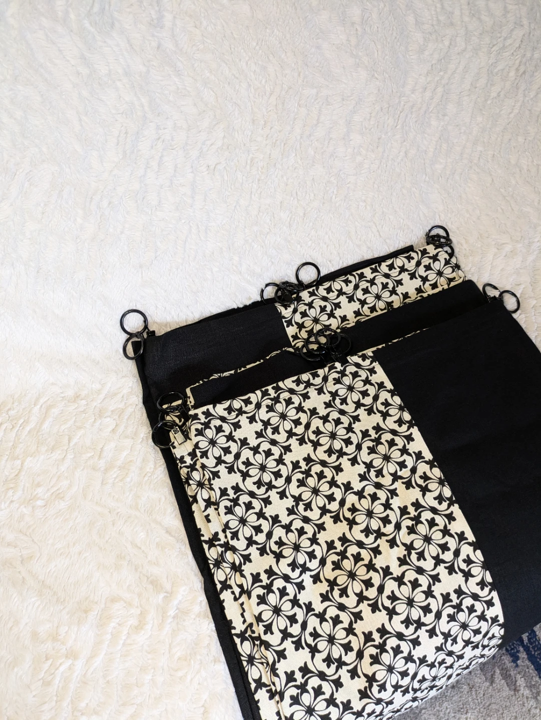Curtains Black & Cream Hanging Clips - photo 5