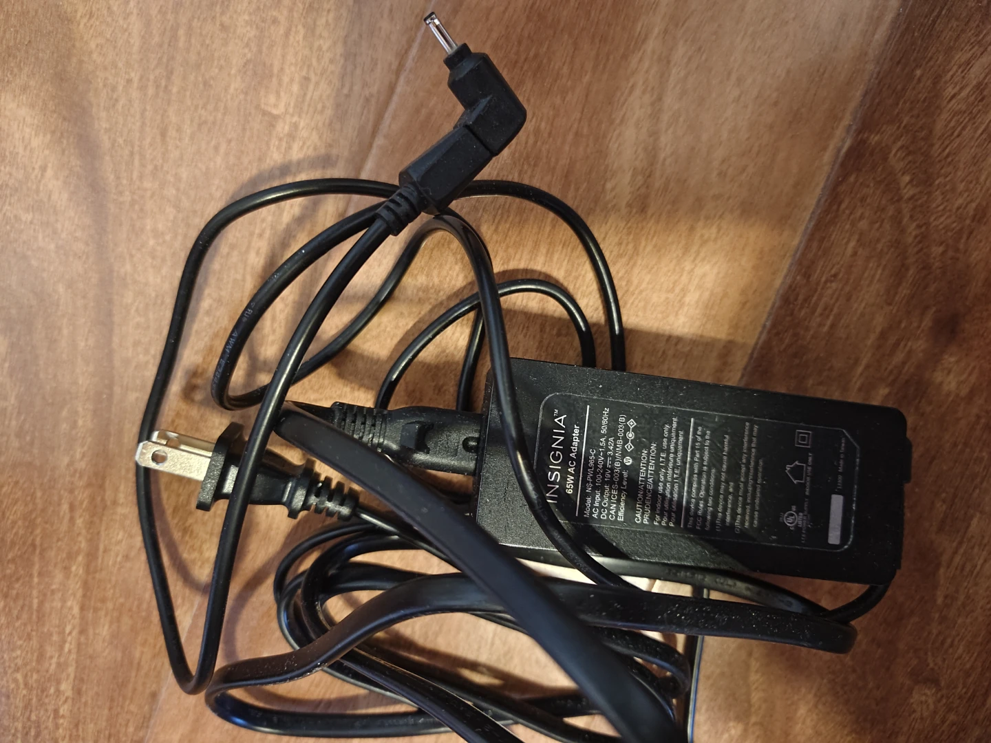 65W AC Adapter NS-PWL965-C