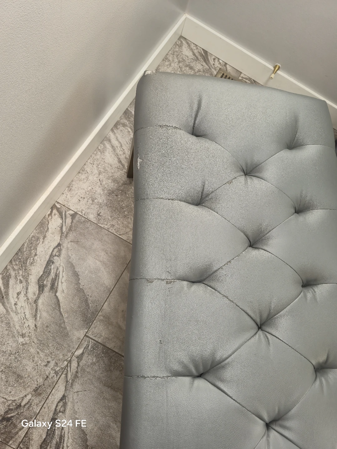 Tufted Bench - Silver - photo 3