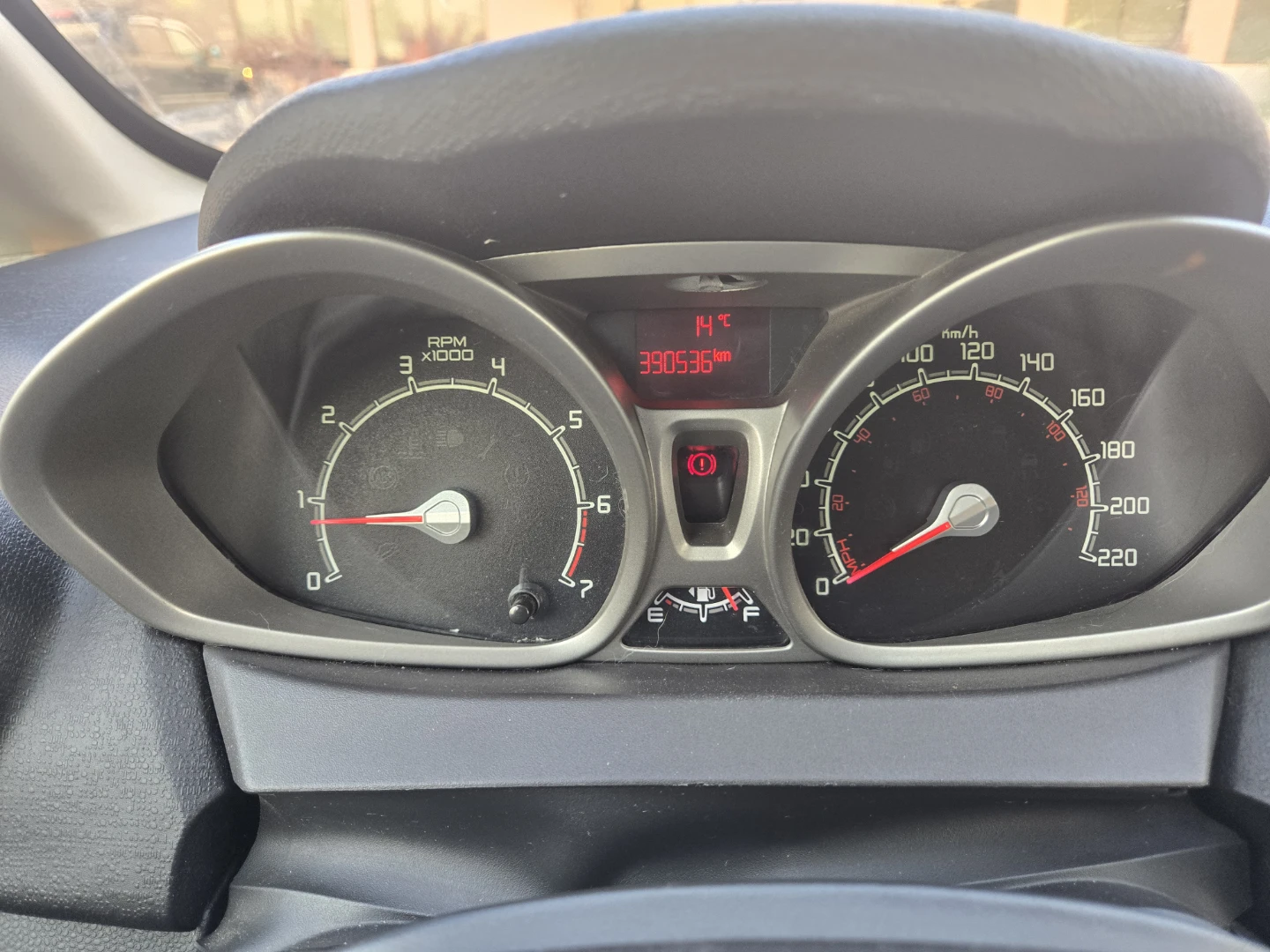 Blue 2012 Ford Fiesta SES Hatchback - photo 5