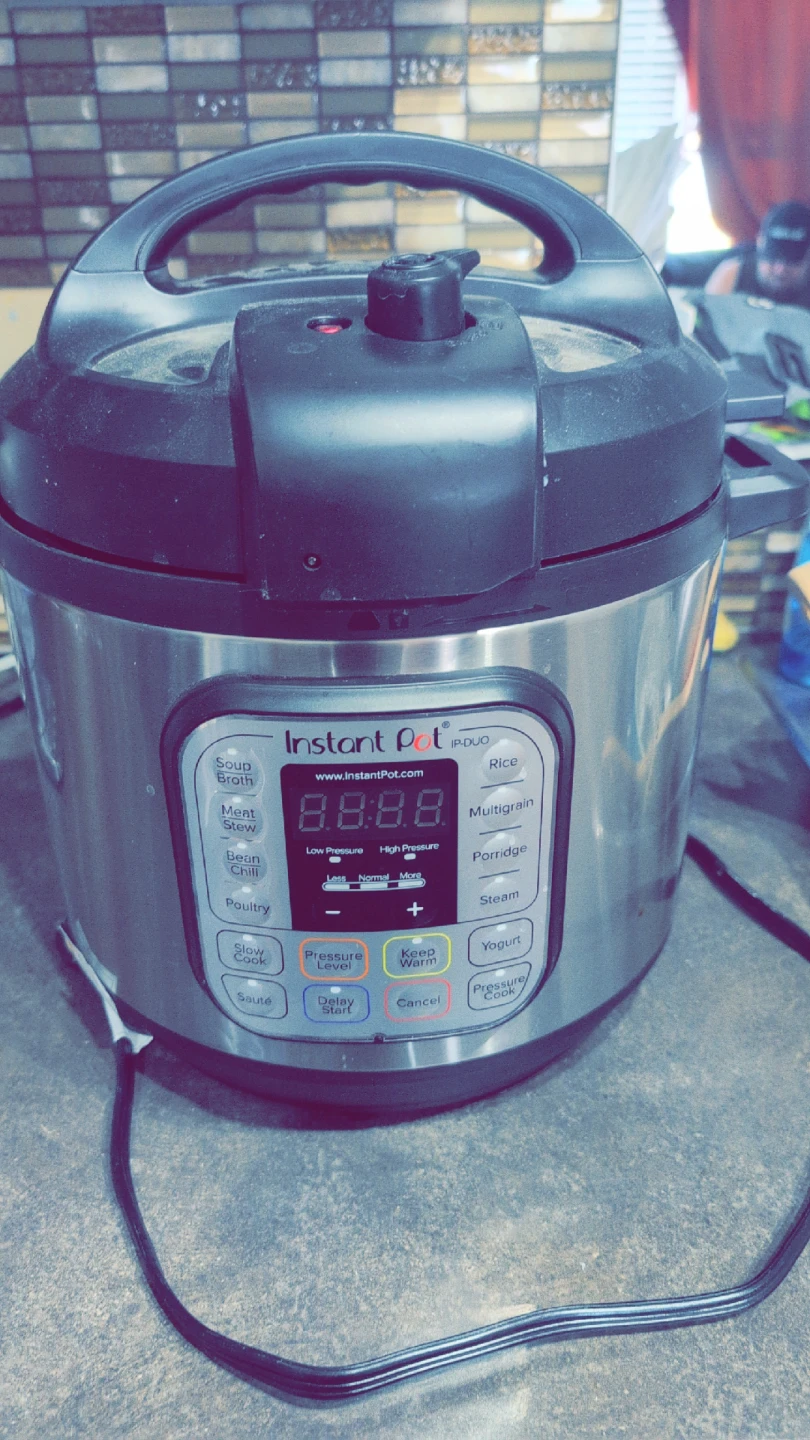 Instant Pot Duo 7-in-1 Electric Pressure Cooker - photo 2