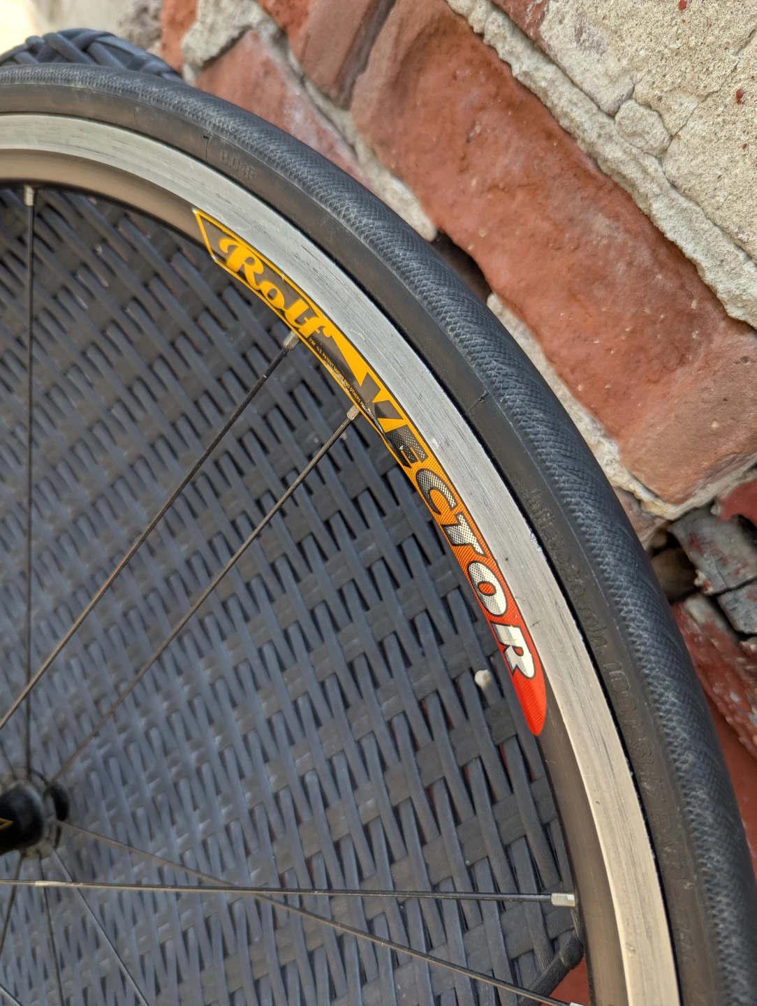 Rolf Vector 700c Road Bike Wheelset - photo 2