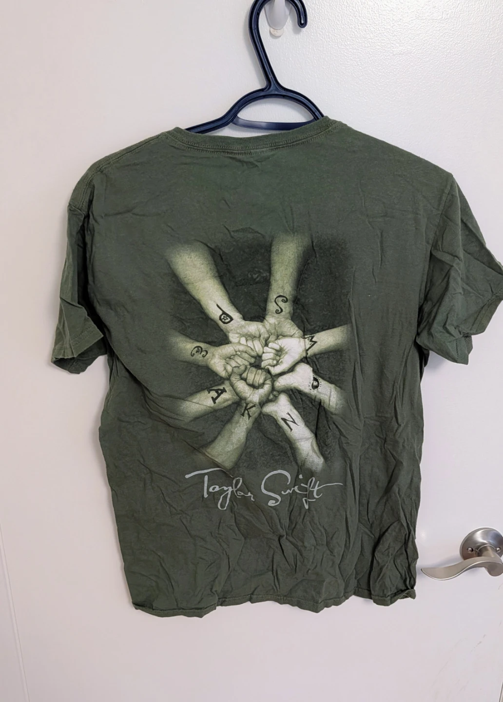 Gildan "Speak Now Tour 2011" T-Shirt - Men's Medium - photo 4
