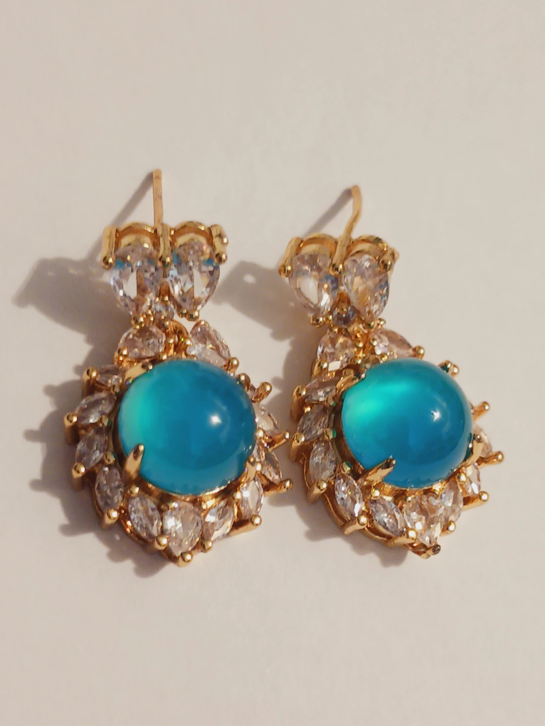 Gorgeous Blue Stones Dangle Earrings