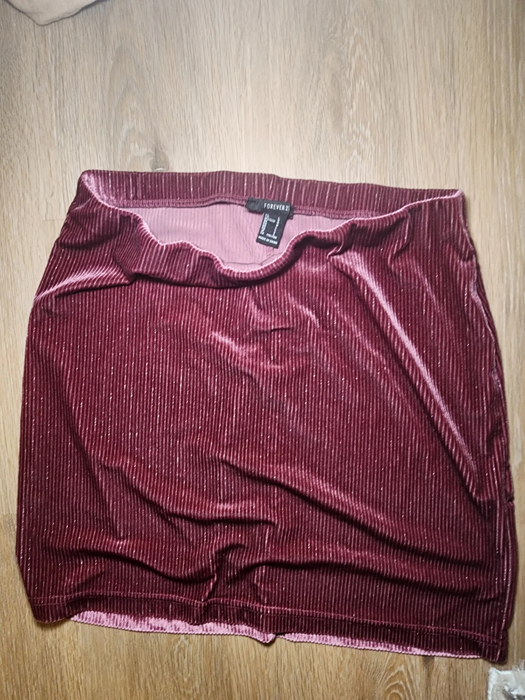 Forever 21 Velvet Skirt - Size M - photo 2