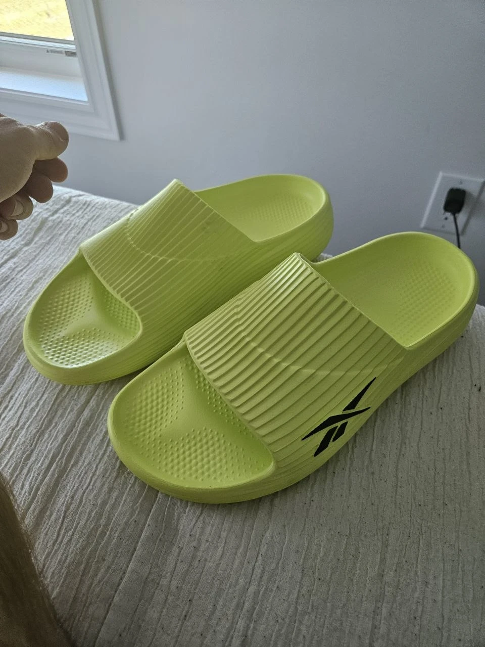 Reebok Slides - Neon Yellow - photo 4