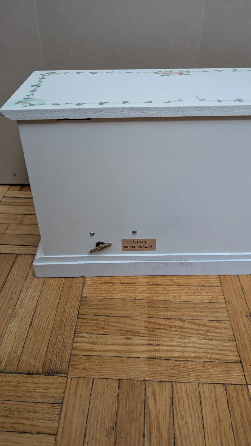 Antique Jewelry Box (read description) - photo 5