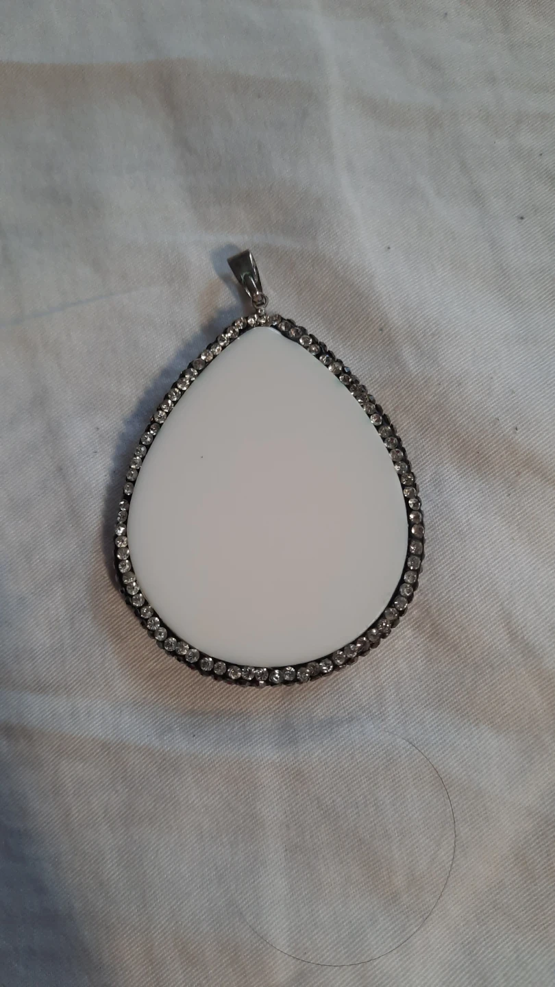 MOP Pendant with Crystals - photo 3