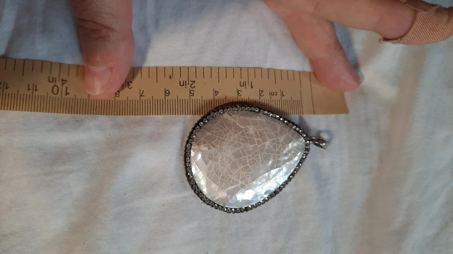 MOP Pendant with Crystals - photo 4